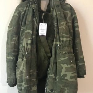 Zara•Trafaluc Outerwear Camo Fur Coat